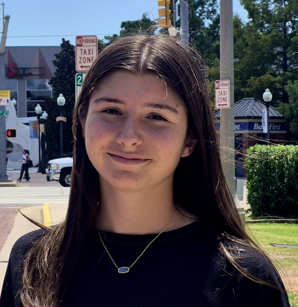 Addisyn Amadeo - Rising Star of the Diamond: Addisyn Amadeo's Softball Journey