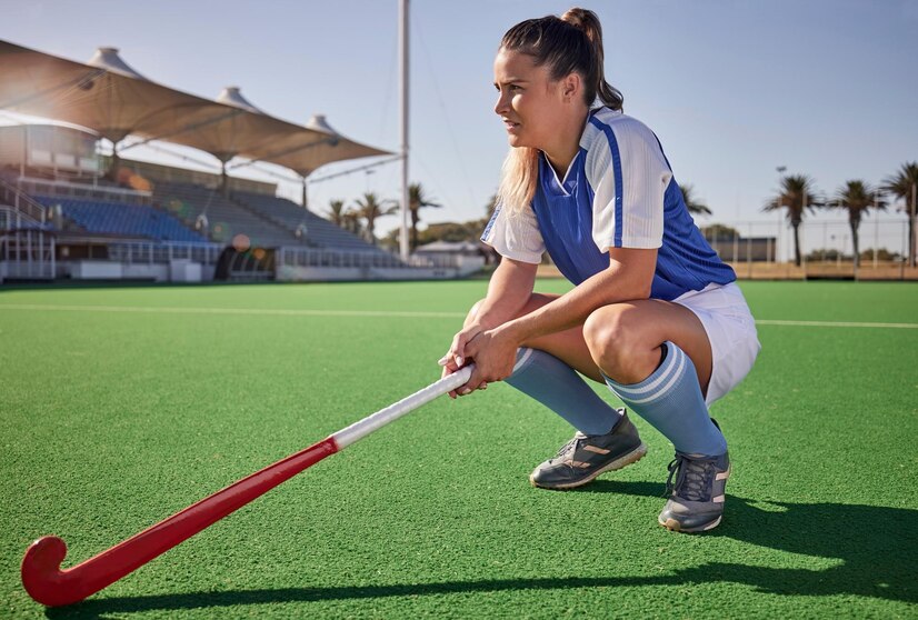 sports-hockey-woman-relax-field-match-thinking-planning-game-strategy-field-hockey-coach-girl-with-stick-athletic-mindset-stadium-training-exercise-sport_590464-111361